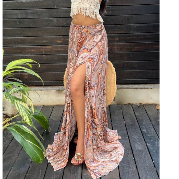 Boho paisley Print Split thigh Maxi Skirt - Picture 7 of 8